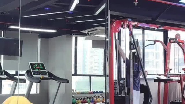 巨显白的三分瑜伽短裤，姐妹们冲吖