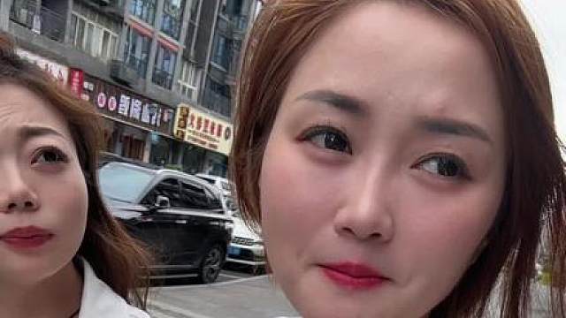 街拍小姐姐穿搭秀