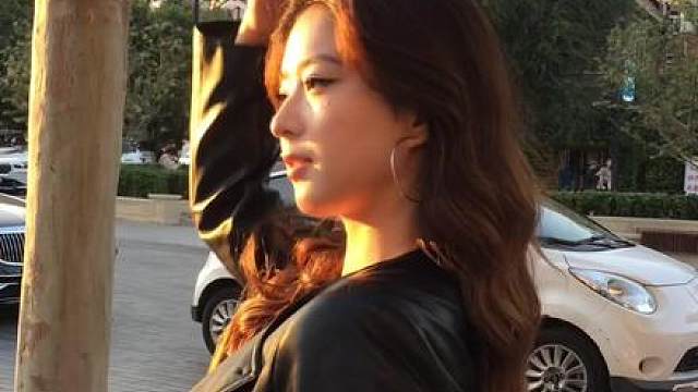 街拍小姐姐穿搭秀