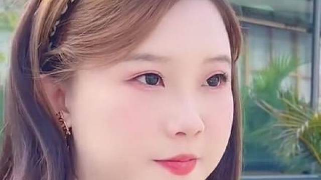 街拍小姐姐穿搭秀