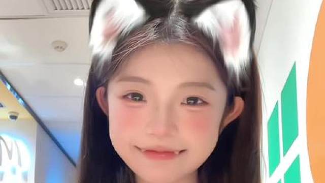 吃我一记喵喵拳