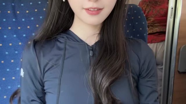 今后的路你要好好走下去 我坐车去了