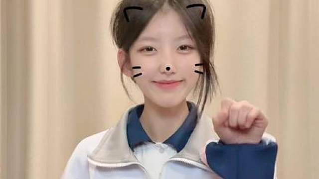 如果有特别粘你的小猫 那一定是我变的᳐･֊･᳐ ੭