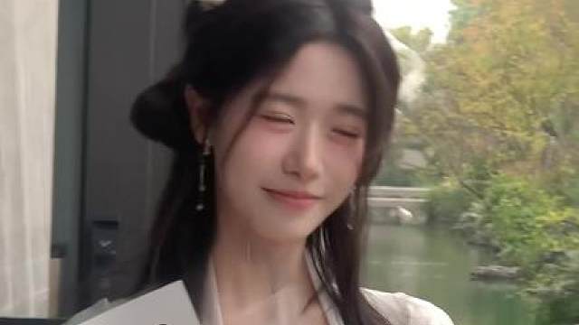 华伦天奴跟足力健 你告诉我怎么选