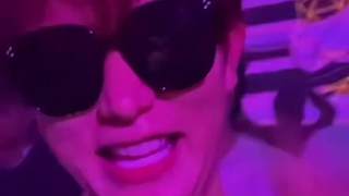 你媽知道錯了嗎哥們