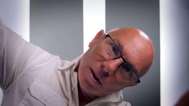 （德叔助眠）Dmitri医生进行眼部检查【2025.9.25】