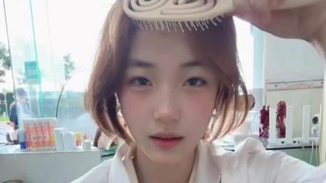 终于没有班味了