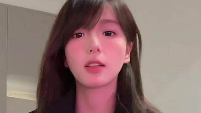 是在骂我吗 听不懂 感觉像在撒娇