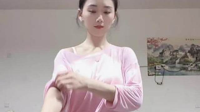 甜妹手势舞