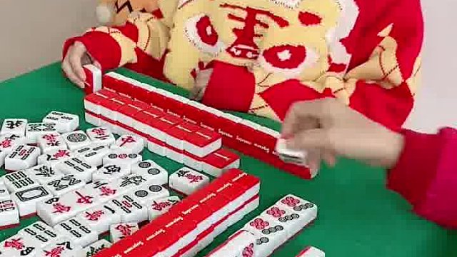 小姐姐眼神啥意思，我杠的不对吗