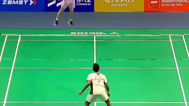 韩国赛翁泓阳被淘汰出局后，国羽男单全军覆没！