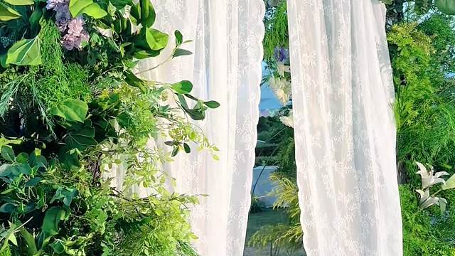 恭喜嘟嘟和嫂子