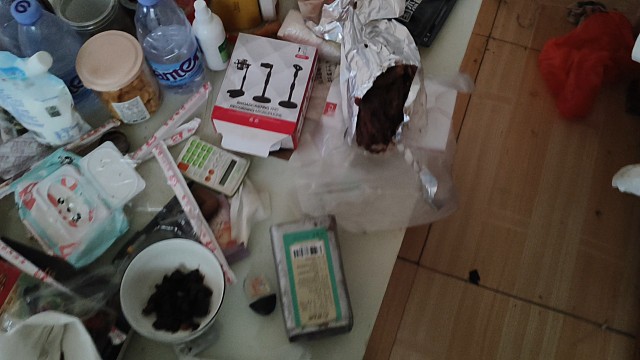 这下吃饱了吧喵