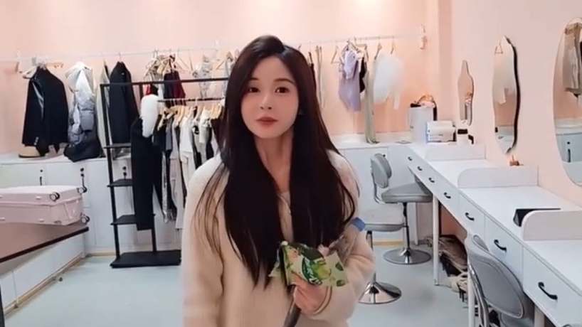 帶你吃大瓜的直播