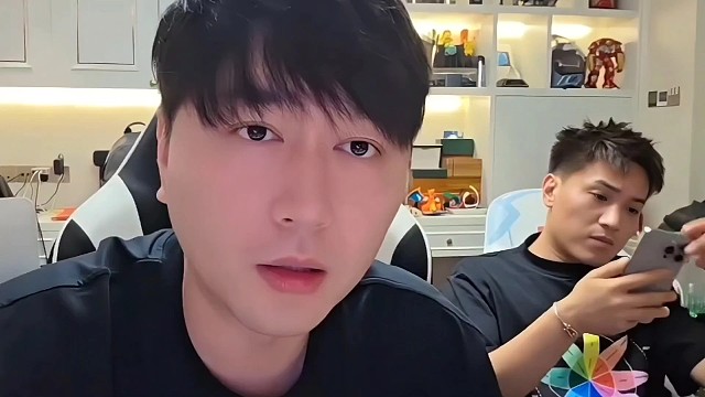 小酷和旺旺爆发节奏，只因直播说了句她谈恋爱了！