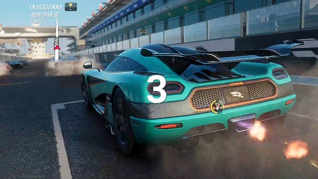 中年大叔还在痴迷游戏！