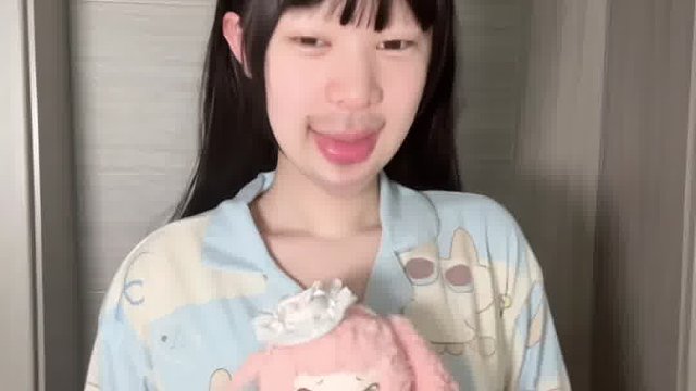 是粉色小兔子呀