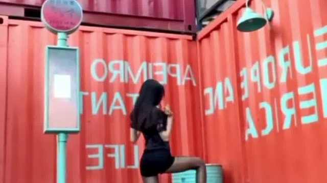 坏空空太懂英雄联盟玩家了，COS阿狸出新高