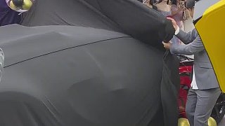 小小酷和集夢(mèng)會(huì)長(zhǎng)黑豆一起揭開神秘面紗布加迪