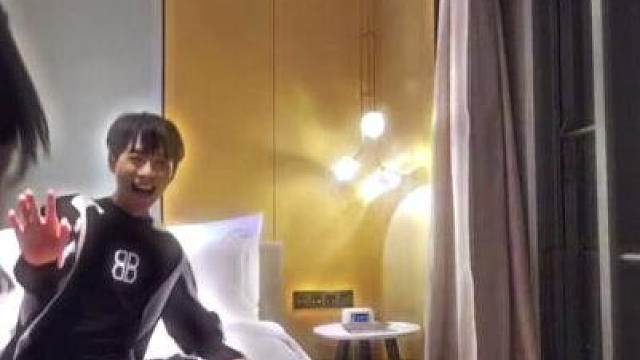 看给子圣吓的，差点就丢了饭碗了