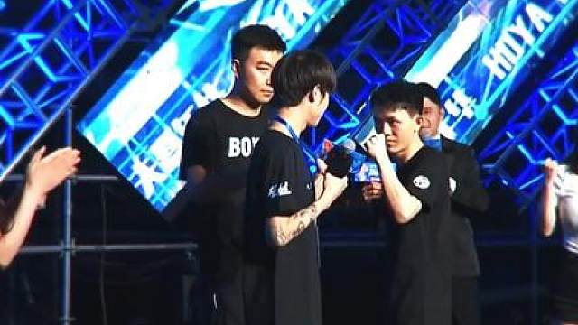 明凯：保险我已经给你买好了，明天你等着吧