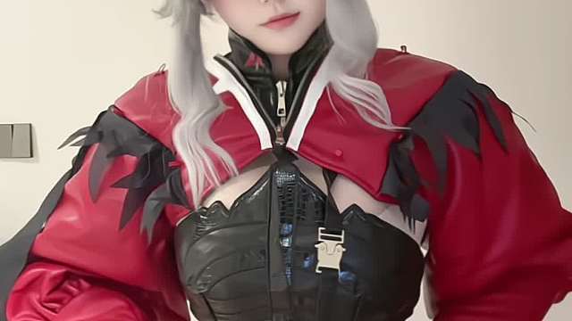 如蟒蛇缠绕般的窒息勒肉感