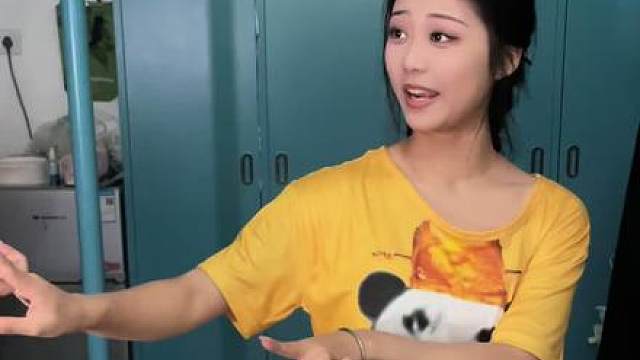 反正大家都囤货了，顺便过个年吧