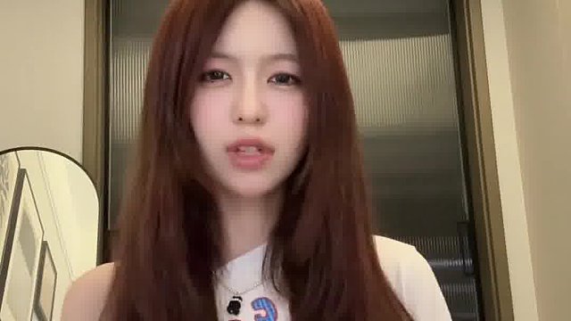 自创手势舞支持超级孙先生