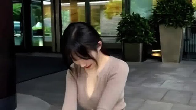 你说真正的喜欢 是第一眼心动还是久处不厌啊.