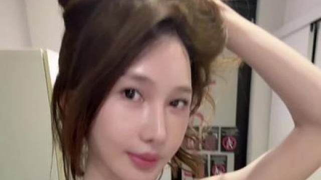 复利效应的关键不是“短期爆发”，而是长期坚持：•小改变 长时间 惊人结果。•时间是复利的最大杠杆