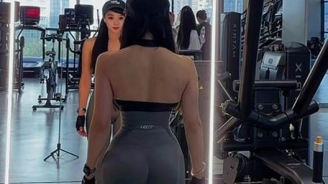 撸铁 “聚散离合，都不必拿缘分做托词。”