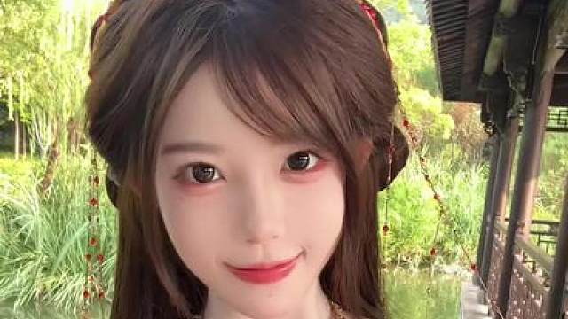 运镜自拍女王驾到