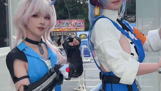 蛮牛冲撞！！！