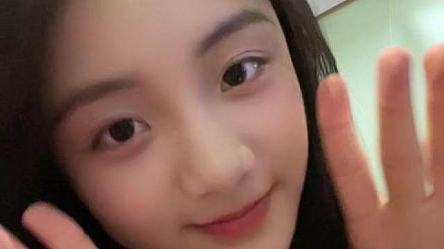 你别偷偷得看着我