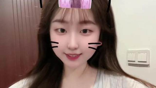 记得去拉着她的手