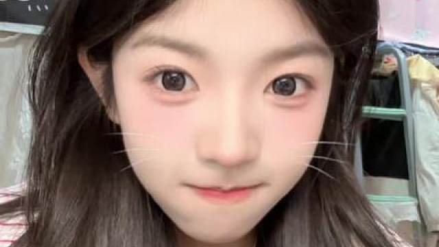 嘻嘻每年都要跳一遍的手势舞