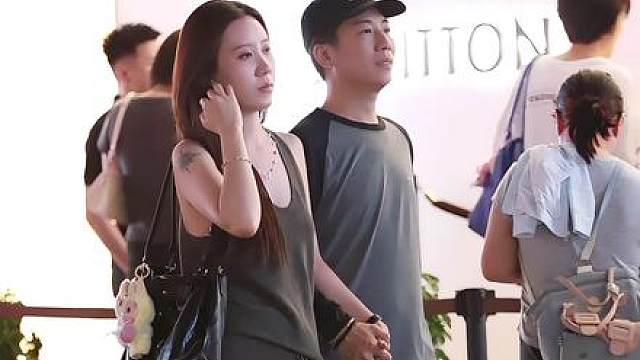 希望你的整个世界里都是我