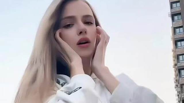 女人的话不要信 除非那个人是我