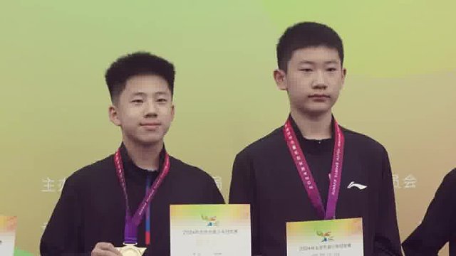 时代向前，青年向上