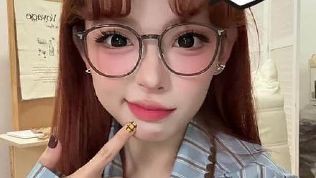 我卖萌了，有人买吗