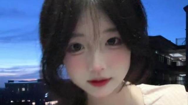 等你下课一起走好吗手势舞