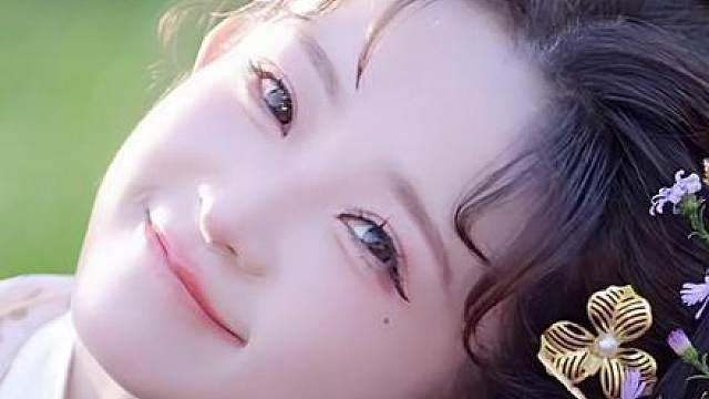 “谁不喜欢会翻跟头的梨园小师妹呀！”