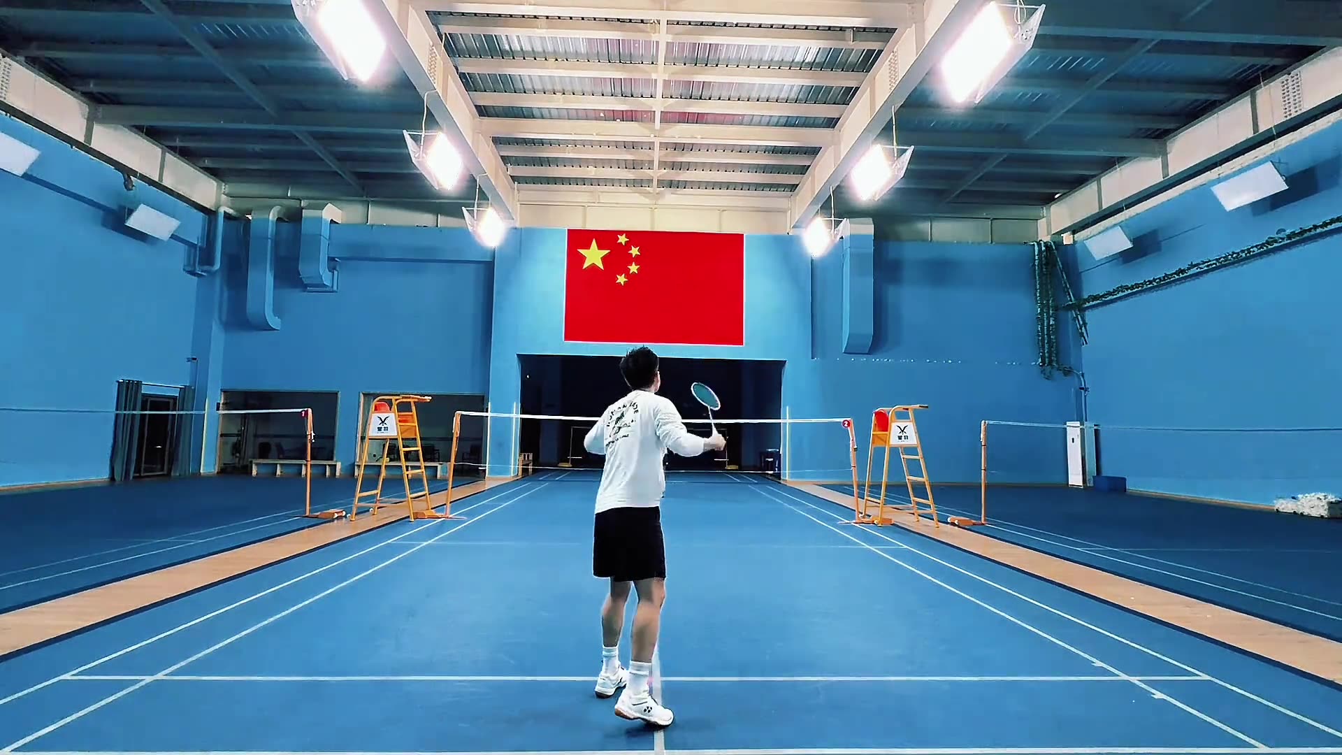 健身房与羽毛球的合理搭配