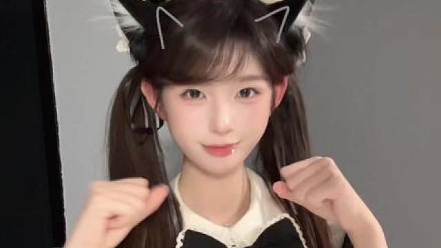 我不是故意不理你的 你讲话太可爱了 我需要冷静一下