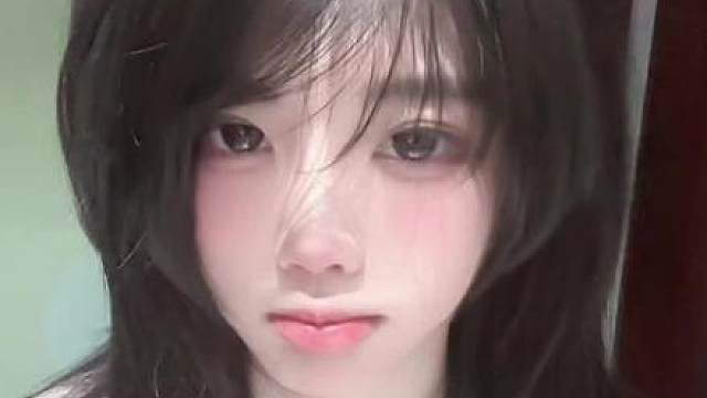 所有人，现在立刻向我表白，我知道很难，但这是命令