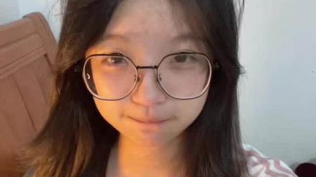 等你下课一起走好吗？