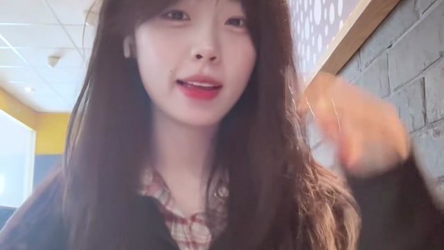 我看到满天的花儿都开放