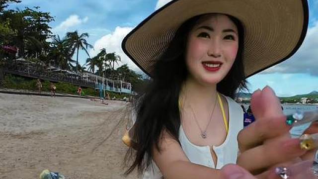 三亚街拍杨洋美丽可爱的女孩