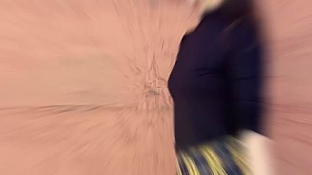 简单又好看的靠墙拍照姿势，教你轻松拍出美照