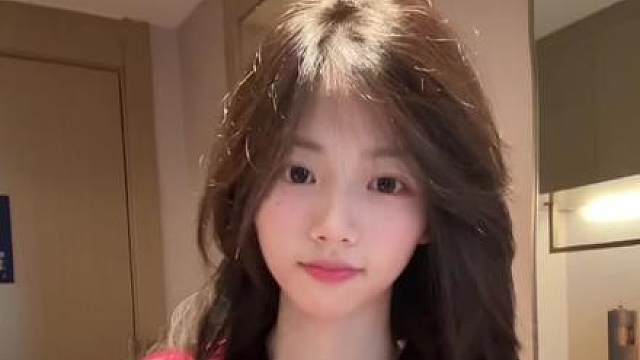 哇哈哈后面几下像卡磁带的声音